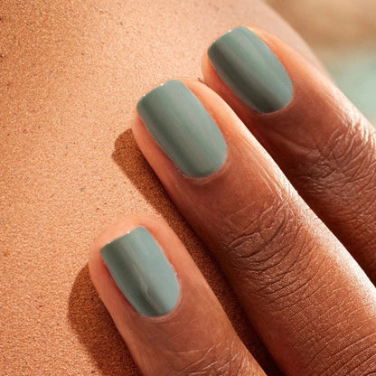 Vernis Sauge Green Manucurist