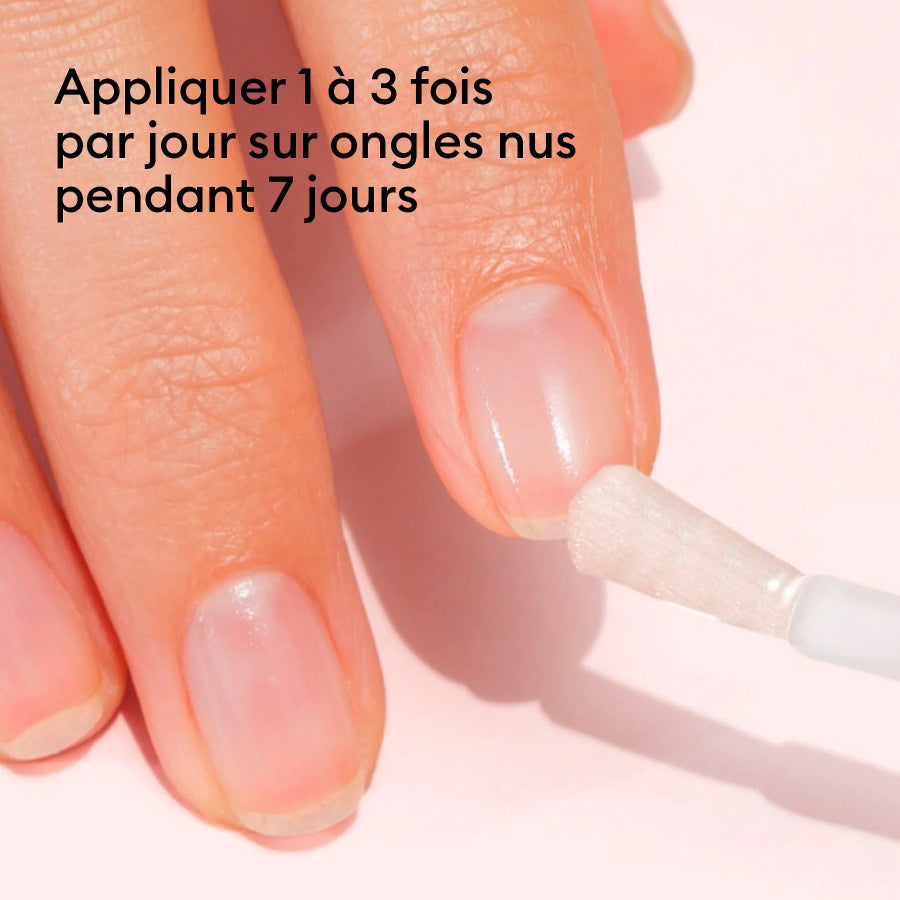 application vernis soin kératine booster manucurist