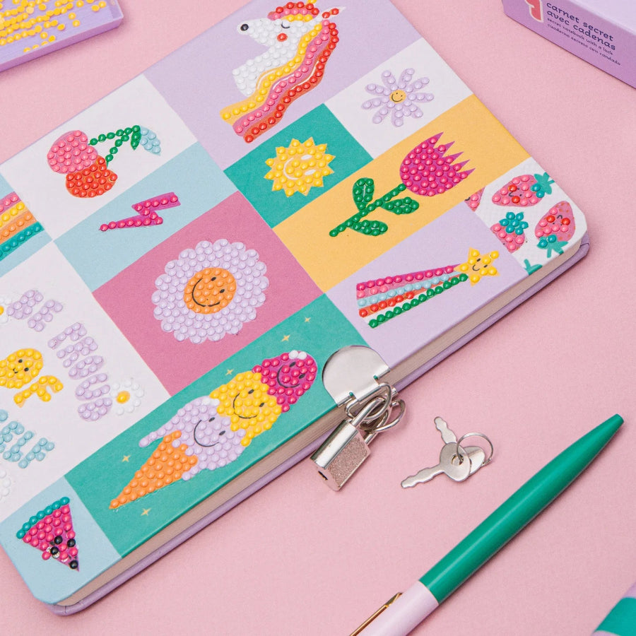 carnet secret journal intime enfant avec cadenas à décorer diy